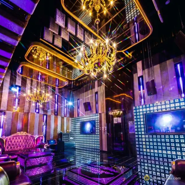 尊貴水療 KTV 派對房